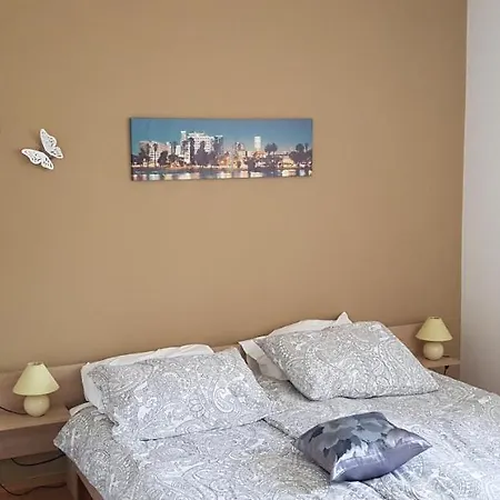 Vila Alda فندق مبيت وإفطار 3*