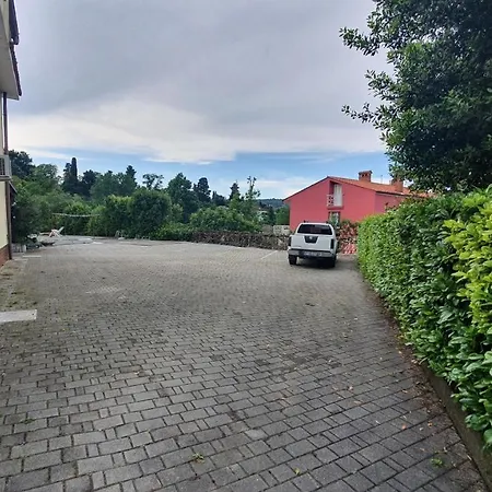 فندق مبيت وإفطار Vila Alda 3*